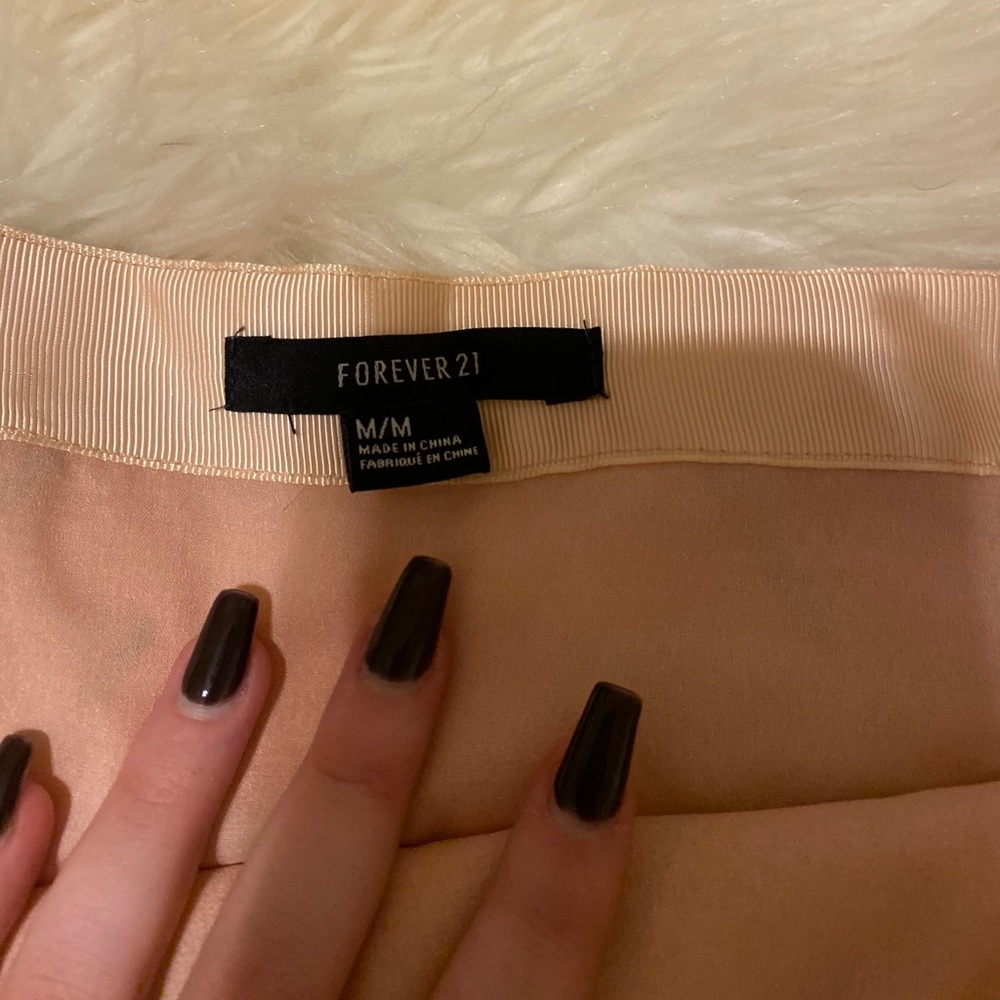 Skirt - Picture 4 of 4